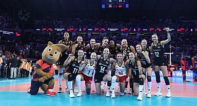 Filenin Sultanları, CEV Avrupa Voleybol Şampiyonası'nda 2'de 2 yaptı
