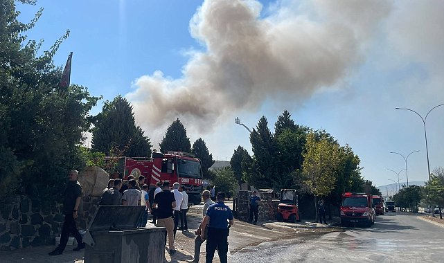 Gaziantep'te tekstil fabrikasında yangın