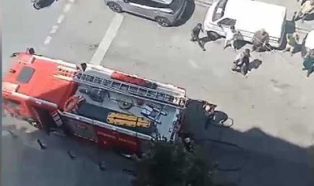 Gaziosmanpaşa'da ayakkabıcıda çıkan yangında mahsur kalanlar çatıya sığındı