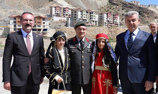 Genelkurmay Başkanı Orgeneral Bayraktaroğlu Artvin'de