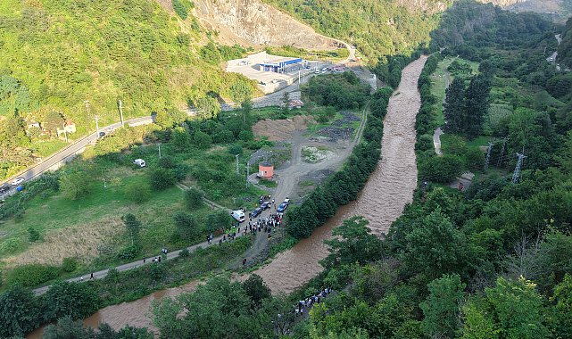 Giresun'da derede akıntıya kapılan 2 kızının ardından annenin de cansız bedeni bulundu