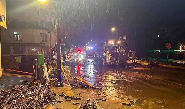 Giresun'da sağanak sel ve taşkına neden oldu; 2 kişi kayıp