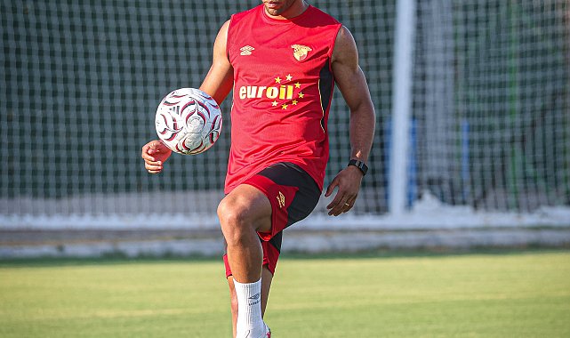 Göztepe'de gözler Juan ve Dennis'te
