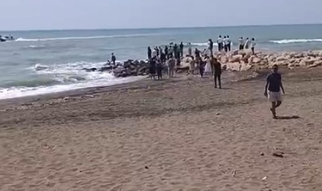 Hatay'da dalgalara kapılan çocuklardan 2'si kurtarıldı, biri kayboldu