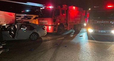 Hatay'da otoyolda kaza; doğum günü kutlamaya giden 2 genç öldü, 4 yaralı