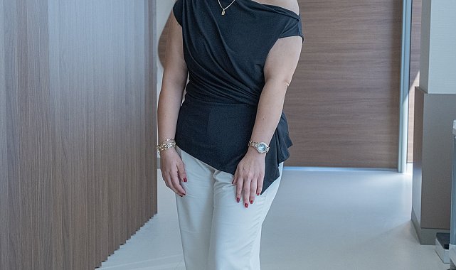 Hemşire Burcu, 9 ayda 42 kilo verip 72 kiloya düştü
