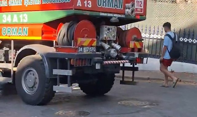 Heybeliada'da Deniz Harp Okulu'nun çatısında yangın -1