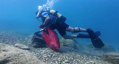 Hıdırellez dilekleri, aylar sonra da deniz yaşamını tehdit ediyor