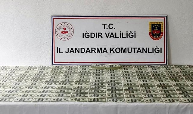 Iğdır'da 524 adet sahte 100 dolarlık banknot ele geçirildi