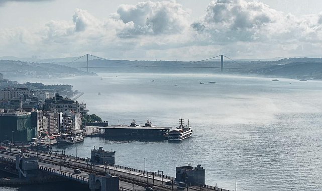 İstanbul Boğazı transit gemi geçişlerine kapatıldı; sis havadan görüntülendi - 4 Havadan görüntüyle