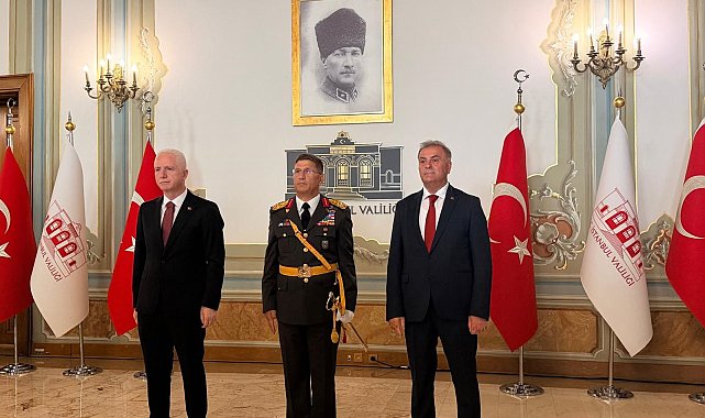 İstanbul Valiliği'nde 30 Ağustos Zafer Bayramı töreni