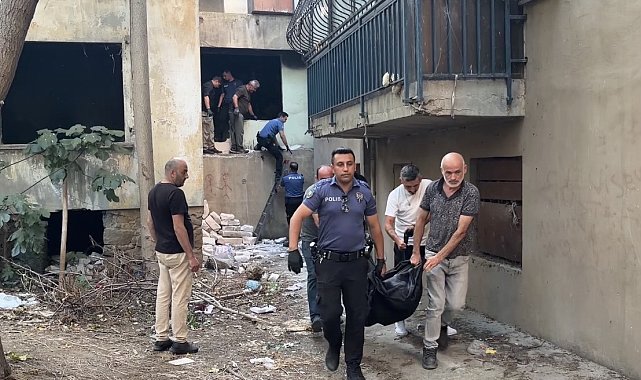 Kadıköy'de metruk binada ceset bulundu