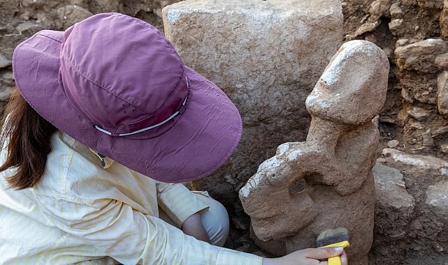 Karahantepe kazılarında 11 bin yıllık kompozit heykel gün yüzüne çıkarıldı