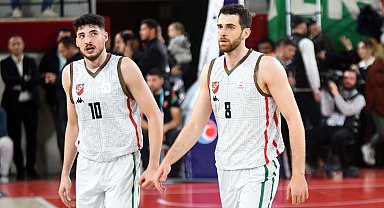 Karşıyaka potasında Hakan da tamam