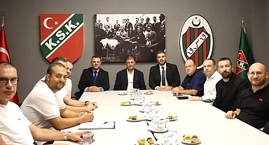 Karşıyaka'ya Cemil Tugay'dan ziyaret
