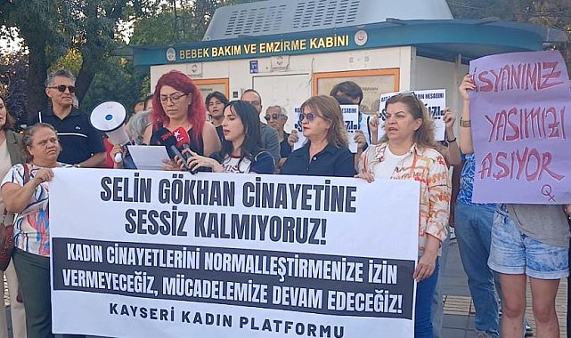 Kayseri'de öldürülen Selin için 'sesiz kalmıyoruz' eylemi