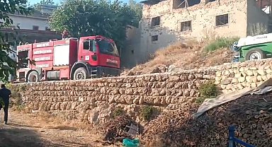 Malatya'da bahçe yangını yerleşim yerine sıçradı; 2 ahır, 1 ev zarar gördü