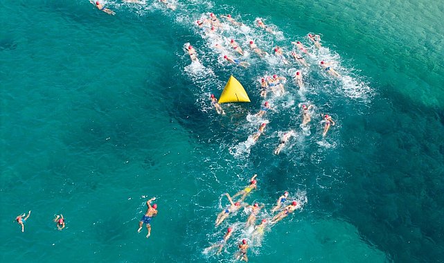 Memorial Sağlık Grubu ve Türkiye Yüzme Federasyonu'ndan Bodrum'da 'Sağlığa Kulaç At' etkinliği