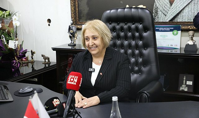 Menderes Belediyesi'nde devir- teslim töreni