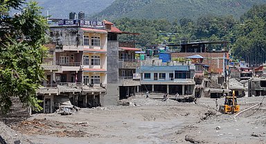 Nepal'deki selde can kaybı 626'ya yükseldi