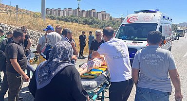Nevşehir'de çekici ile traktör çarpıştı: 4'ü çocuk 6 yaralı