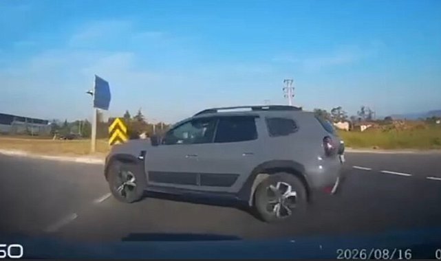 Otomobil cipe çarptı; 5 yaralı