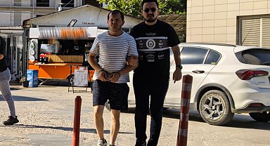 Polisten kaçan şüphelinin üzerinden ve aracından uyuşturucu çıktı