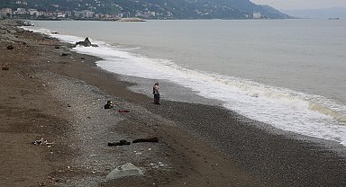 Rize'de denizde kaybolan çocuğu arama çalışmalarında 2'nci gün