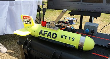 Sergide gördüğü yabancı sonar sistemini Türkiye'de yerlileştirdi