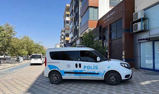 Silahlı kavgada ağır yaralandı