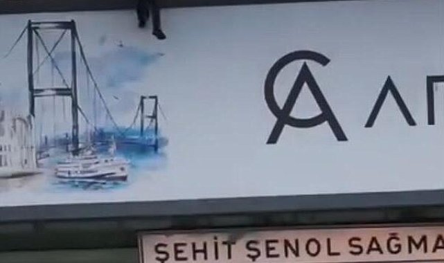 Şişli'de üst geçide çıktı müzakereci polis tarafından ikna edilerek aşağı indirildi