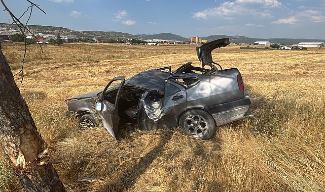 Takla atan otomobilin sürücüsü yaralandı