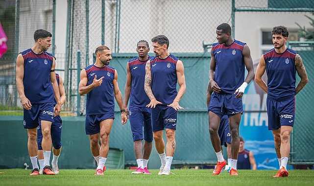 Trabzonspor, Kasımpaşa maçı hazırlıklarını tamamlayarak İstanbul'a gitti