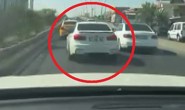 Trafikte otomobiliyle makas attı; o anlar kamerada