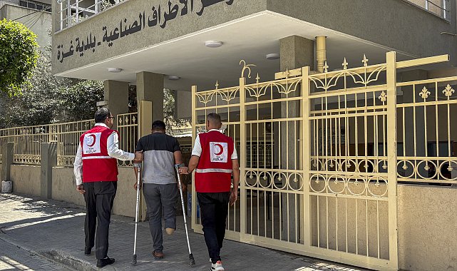 Türk Kızılay, Gazze'de Protez Destek Projesi başlattı