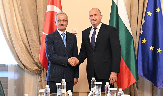 Ulaştırma ve Altyapı Bakanı Uraloğlu, Bulgaristan Başbakanı Radev ile görüştü