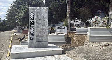 Yalova'da depremde hayatını kaybedenler anıldı