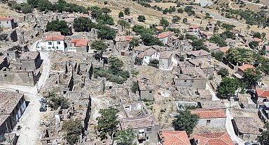 Zamanın gözde yerleşim yeri 'Dereköy', hayalet köyü andırıyor
