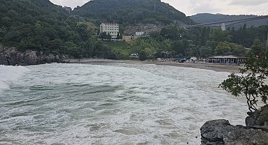 Zonguldak'ta denize girişler yasaklandı