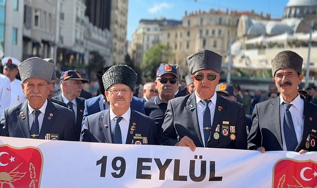 19 Eylül Gaziler Günü'nde Taksim'de tören düzenlendi