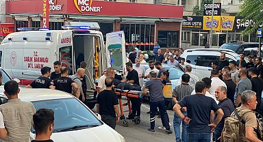 2'si yoldan geçen 3 kişinin yaralandığı silahlı kavgaya ilişkin 1 tutuklama