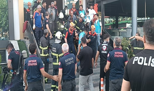 3 kişinin öldüğü spor salonundaki yangın elektrik panosundan çıkmış; 'ihmal' araştırılıyor