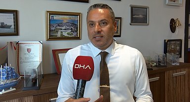 'Can yeleği giymek yeterli değil, can sallarının patlatılıp yolcuların yönlendirilmesi gerekli'