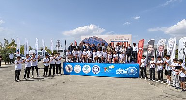 5'inci Uluslararası Cudi Cup Tenis Turnuvası sona erdi