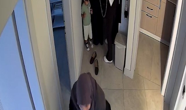 75 yaşındaki kadın, güzellik merkezine 'kirlenmesin' diye ayakkabısını çıkarıp girdi