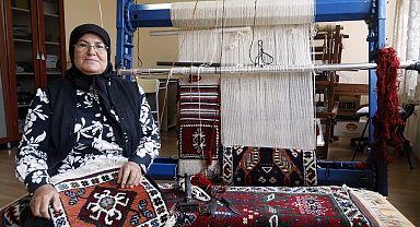 8 yaşında tezgahın başına geçti, 61'inde mirasını geleceğe taşıyor