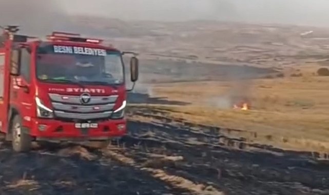 Adıyaman'da anız yangını söndürüldü