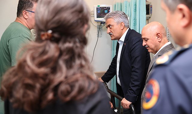 Akçakoca'da TIR ile patpat çarpıştı: 4 ölü, 9 yaralı