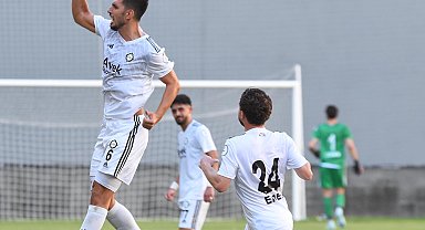 Altay'da Ceyhun Gülselam futbolu bıraktı