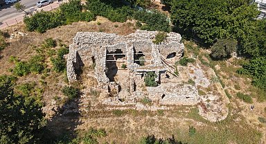 Antalya'da 1700 yıllık Roma Hamamı yıllara meydan okuyor